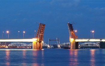 Александра Невского мост
